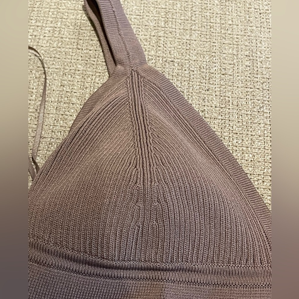 ZARA Ribbed ‘Sculpt-Knit’ Top - Picture 3 of 4